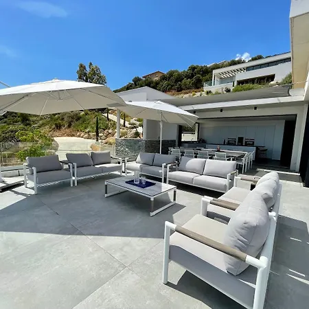 Villa Contemporaine Orizonte - 15 Pers - 400m2 Vue Zonza