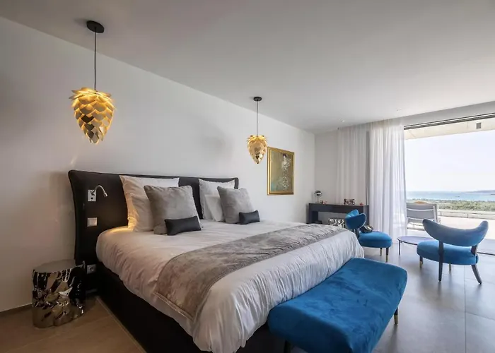 Contemporaine Orizonte - 15 Pers - 400m2 Vue * Дзондза