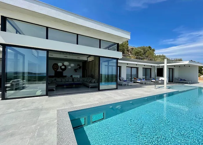 Contemporaine Orizonte - 15 Pers - 400m2 Vue *